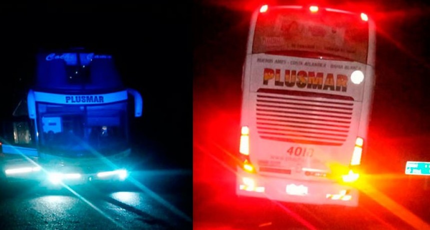 Ruta 205: Un micro de larga distancia quedó sobre la cinta asfáltica tras un desperfecto mecánico