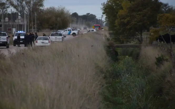 Olavarría: Encontraron el cuerpo de una mujer dentro del zanjón de la avenida La Rioja