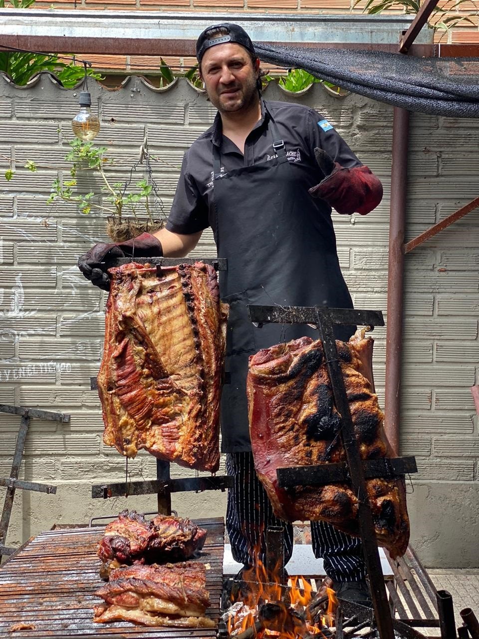 Sebastián Posada: “En este país hay muchas ayudas, pero nada es gratis, podés salir adelante, pero depende mucho de la forma de ser de cada uno”