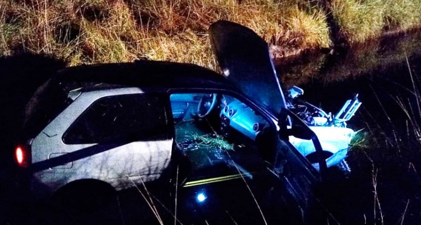 Tres personas fueron hospitalizadas tras un vuelco en ruta 205