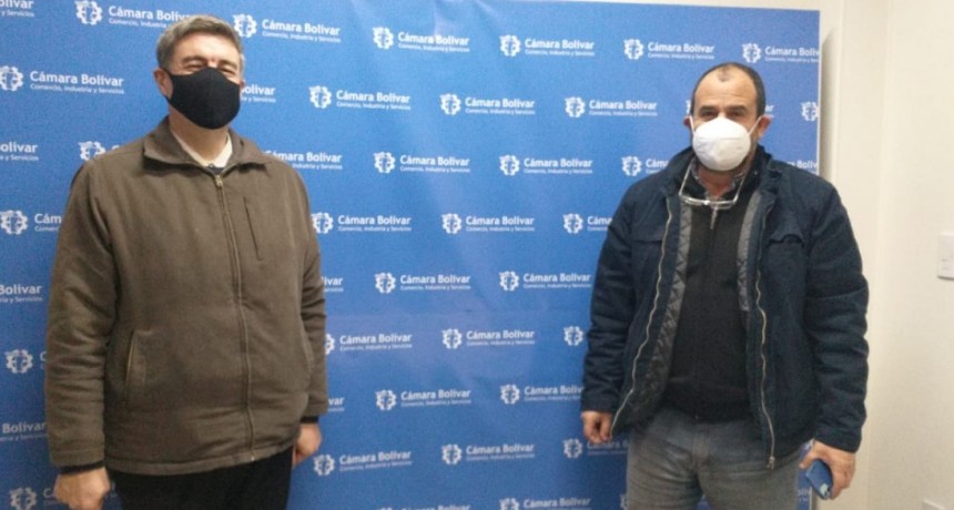 “Desde la Cámara siempre estamos incentivando a que la gente compre en los comercios locales, porque un futuro sin ellos no va a ser posible para la comunidad”