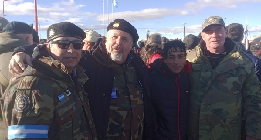 Zapala: Se inauguró el  Monumento al Soldado Argentino y estuvo el Excombatiente Fabián Sgarlatta