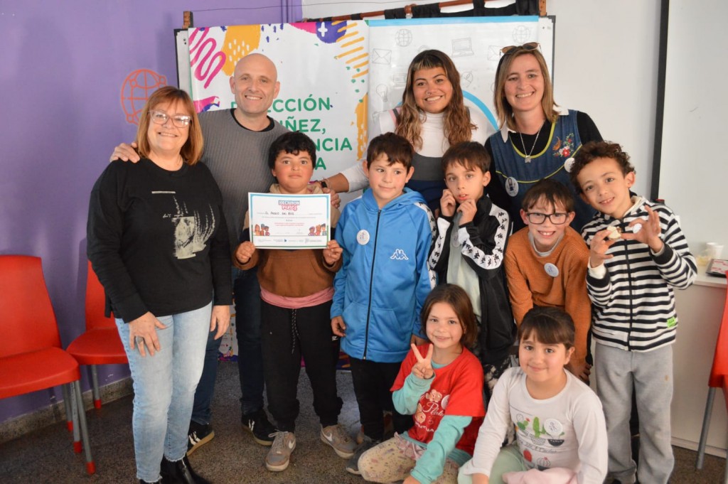 Tuvo lugar en Urdampilleta la Asamblea Municipal del programa Decisión Niñez