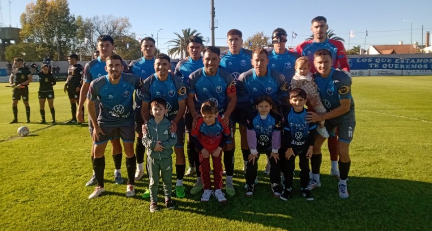 El “Cele” volvió a sumar de a tres y escaló hasta la cima del Grupo B 