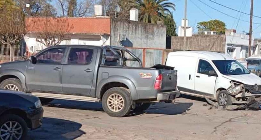 Urdampilleta: Se registró una colisión entre dos vehículos