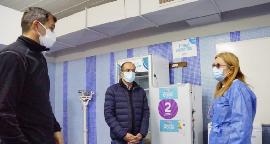 Llegaron 1200 primeras dosis de Sputnik V este lunes