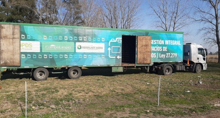 Direcci&oacute;n de Medio Ambiente: Se consolid&oacute; una campa&ntilde;a de recepci&oacute;n de envases de agroqu&iacute;micos para ser trasladados a la planta de Lanus 