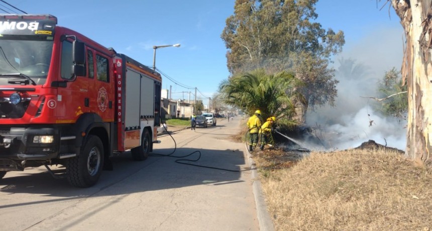 Bomberos Voluntarios y las salidas de este sábado