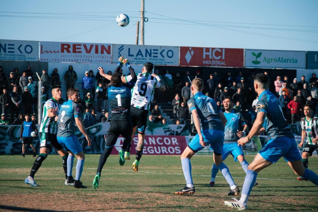 Segunfa fecha Zona Campeonato: El Cele no pudo quebrar a Villa Mitre y se vino con las manos vacías