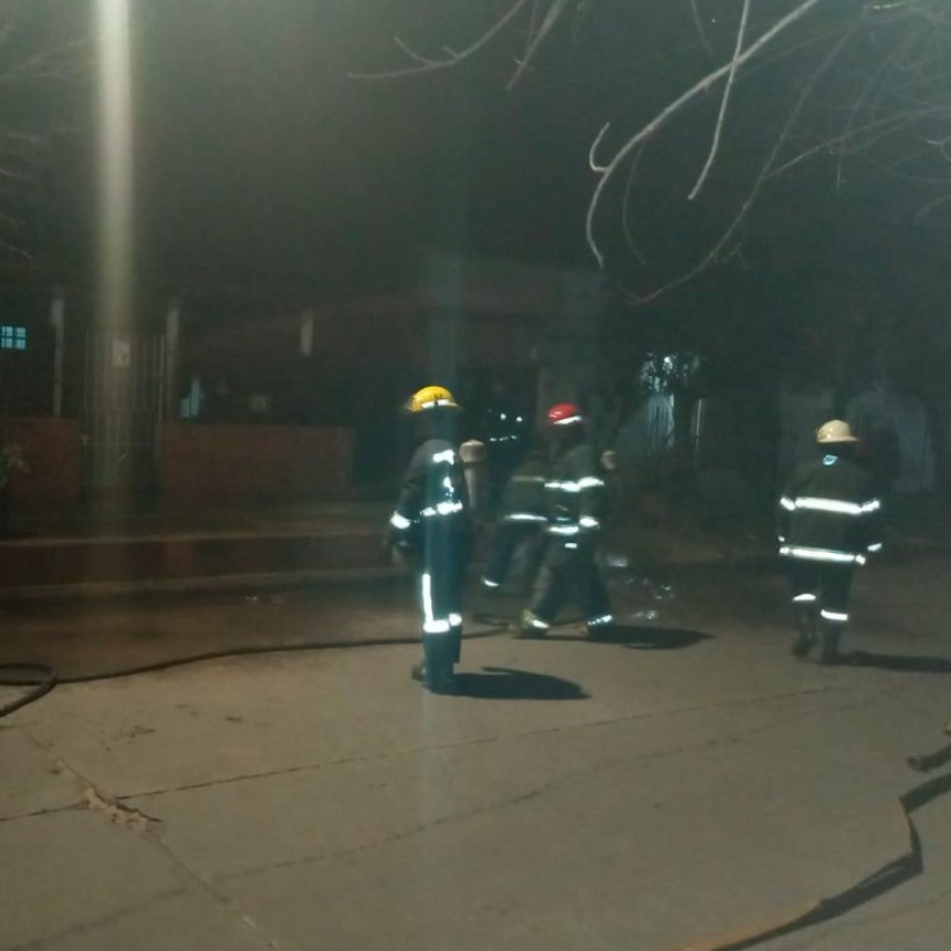 Se incendi&oacute; una garrafa en una vivienda