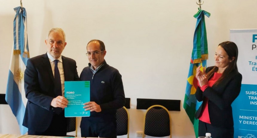 Pisano participó del tercer “Foro de Integridad, Transparencia y Ética Pública de la Provincia de Buenos Aires”