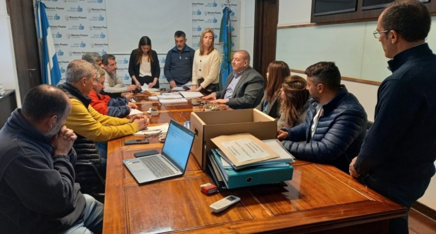 Se realiz&oacute; la apertura de propuestas para la obra del Instituto n&deg;27