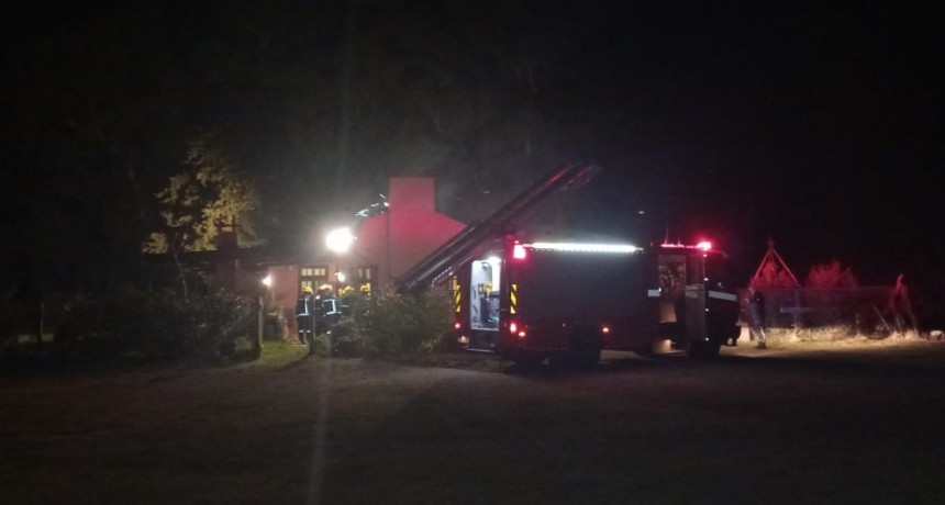 Incendio en una chimenea en sección quintas