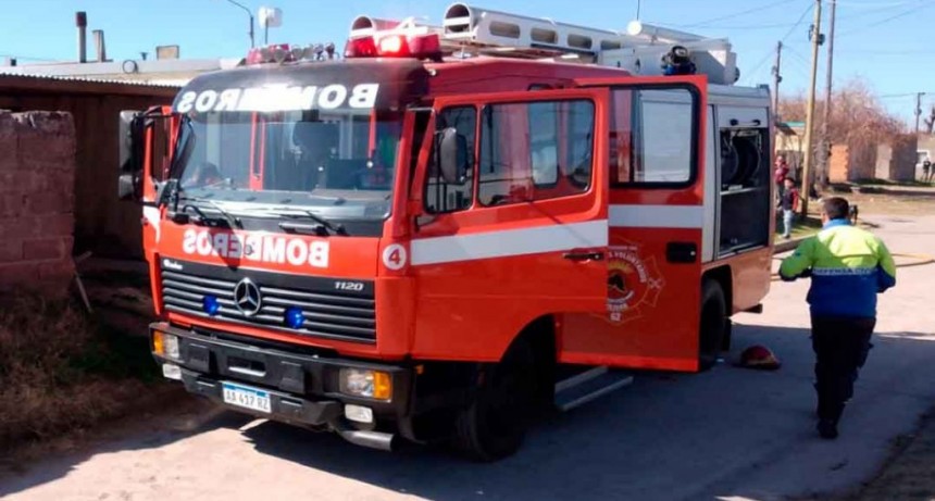 Barrio Latino: Bomberos trabajó en el incendio de una vivienda