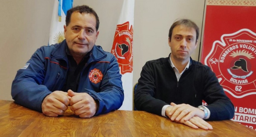 Bomberos Voluntarios presentó una nueva camioneta que será aplicada a la actividad del cuartel