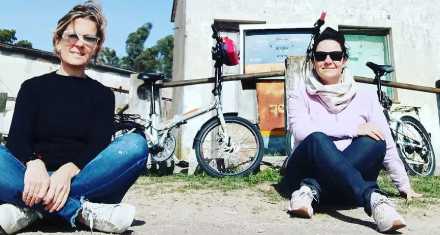 Blanca Grande: Son hermanas y fueron en bicicleta al pueblo de su papá por una promesa: la emoción de los 74 habitantes