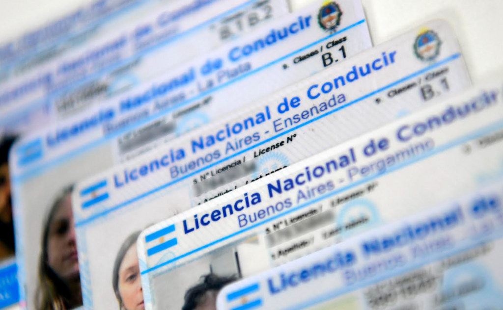 Por falta de insumos de Nación, en la Provincia se podrá circular con la licencia digital y la Constancia de Trámite Aprobada