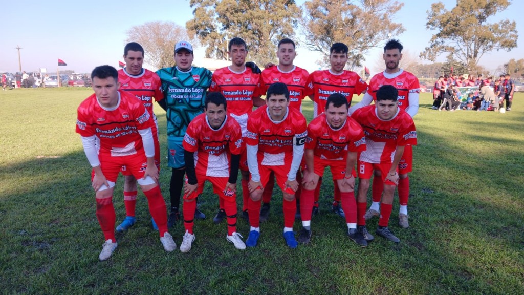 Fútbol Rural Recreativo: Finalizó la primera rueda con La 8 puntero en Primera, y La 14 en Segunda 