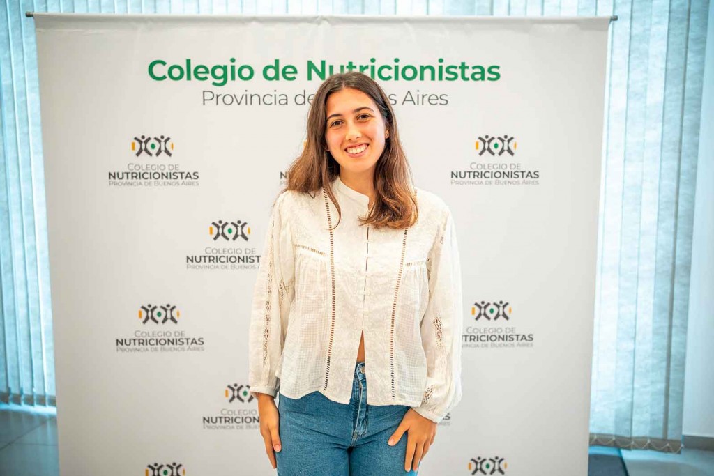Día de la Nutricionista, en FM 10 hablamos con Martína Abrain que ya atiende en Bolívar como profesional