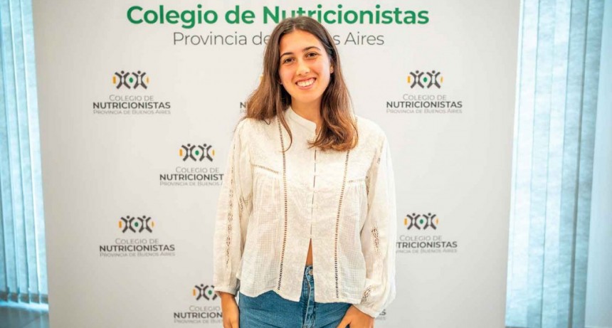 D&iacute;a de la Nutricionista, en FM 10 hablamos con Mart&iacute;na Abrain que ya atiende en Bol&iacute;var como profesional