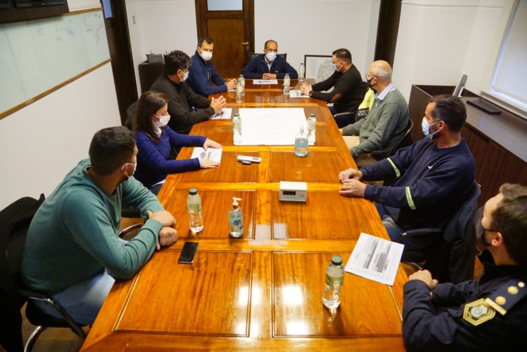 Después de la reunión del intendente Pisano con el Comité de Alerta, se trabaja en la emergencia