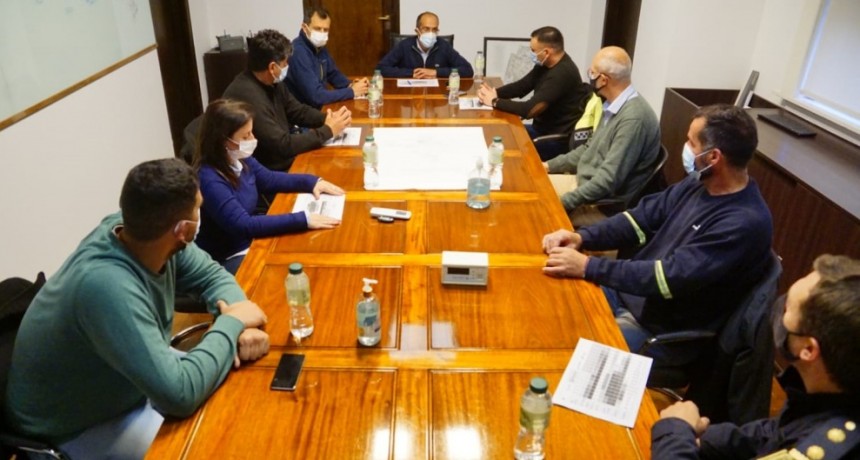 Después de la reunión del intendente Pisano con el Comité de Alerta, se trabaja en la emergencia