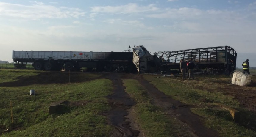 Confirman que fueron tres las víctimas fatales del trágico accidente. Liberaron la ruta en las dos manos de circulación