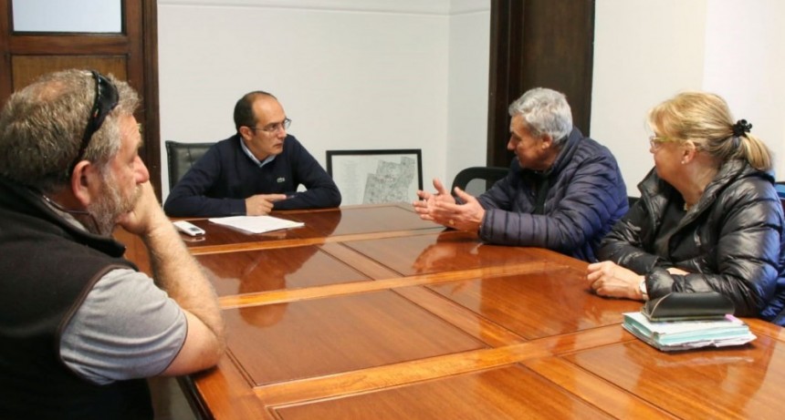 El intendente Pisano se reunió con referentes del Rotary Club Bolívar