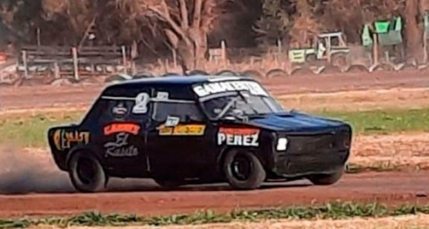 Circuito Parque Recreativo: Fabián Campos y Gustavo Pendas dominaron en las Pruebas Libres