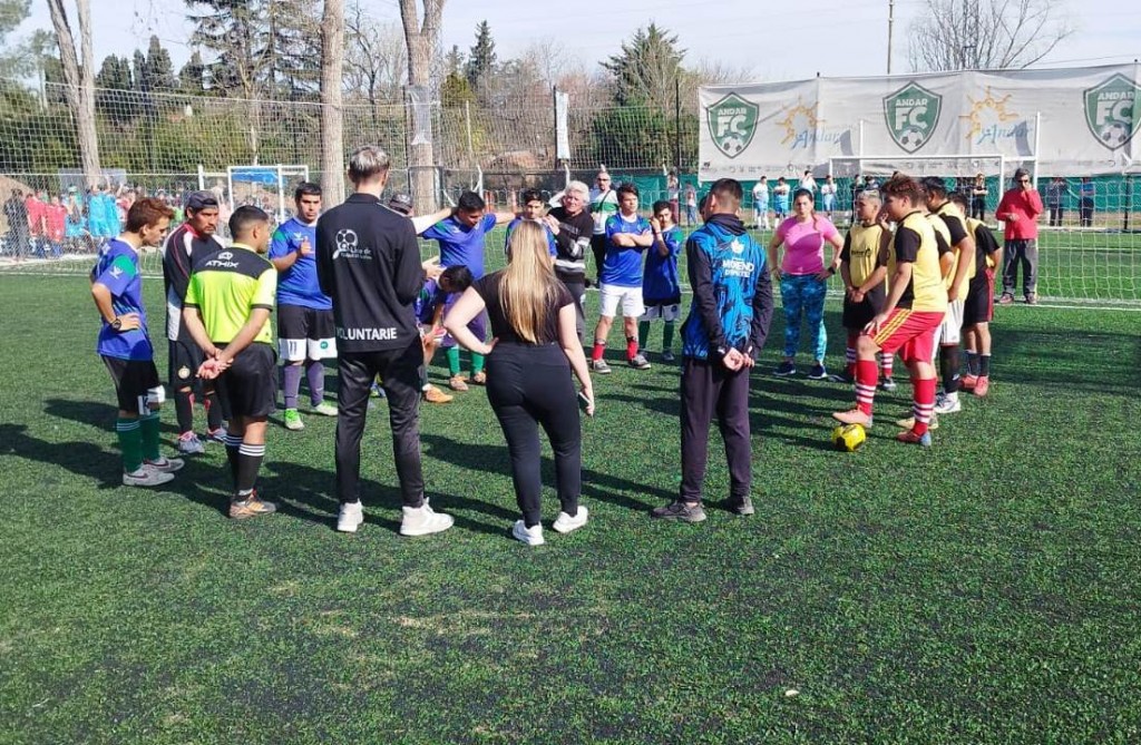 Bolívar participó de la Liga de Fútbol Inclusivo