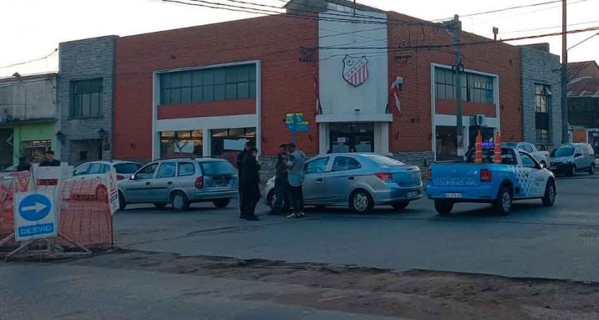 Colisión por alcance, solamente con daños materiales