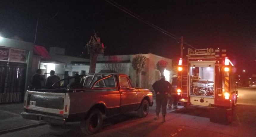 Bomberos Voluntarios acudió a un principio de incendio