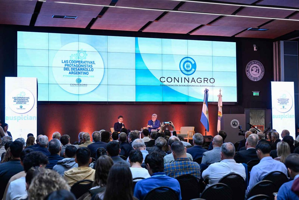 El Gobernador Kicillof participó del 8º Congreso Internacional de CONINAGRO