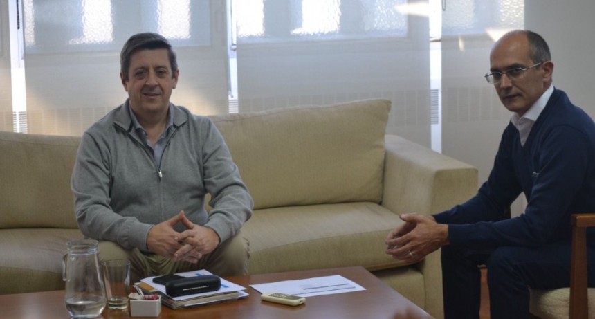 Pisano gestiona Obras Hídricas para Bolívar