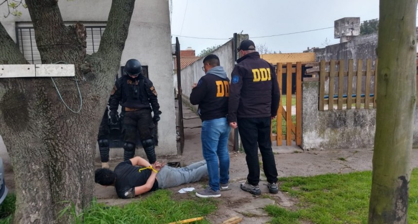 Adelanto Sub DDI Bolívar - Allanamientos en Mar del Plata