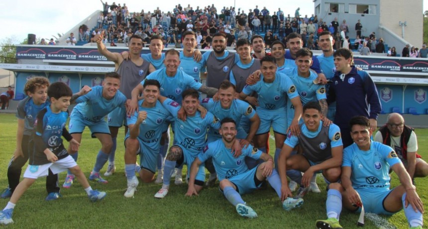 El “Cele” goleó a San Martín y se clasificó a semifinales, FM 10 Radio habló con los protagonistas de este domingo