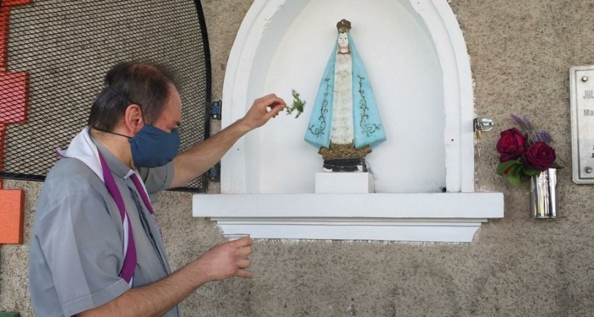 Entronizaron la imagen de la Virgen de Luján en la Estación de Ferrocarriles