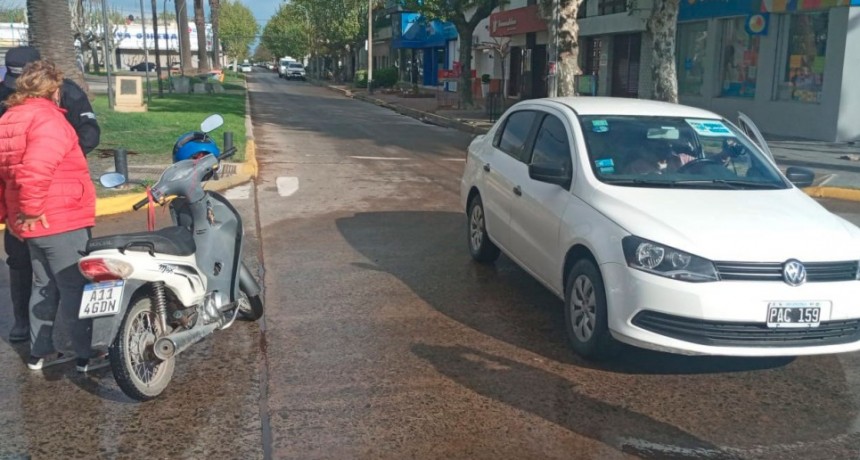 Leve colisi&oacute;n en avenida Lavalle y calle Mitre