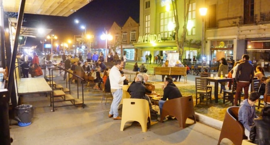 A 8 años de su reapertura, el Cine Avenida más vigente que nunca