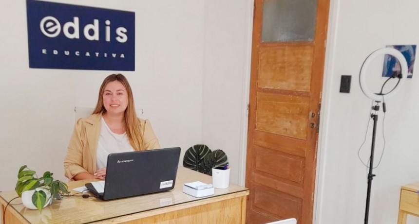 Sabina Asencio contó en FM 10, lo que significa la propuesta educativa de EDDIS, cursos de capacitación laboral