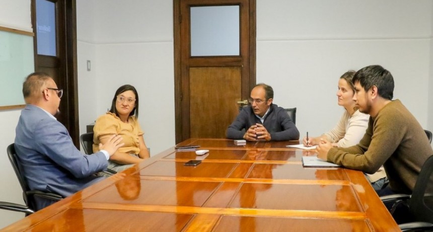 El Intendente Marcos Pisano se reunió con el Director  de Fortalecimiento Local interior Ángel Ramírez
