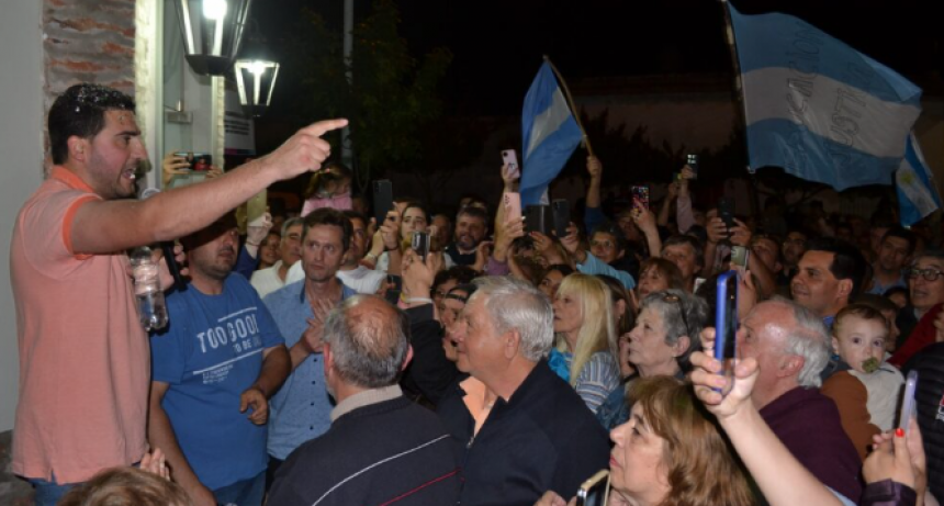 Ramiro Egüen, de Juntos por el Cambio, ganó por 43 votos y será el nuevo Intendente de 25 de Mayo