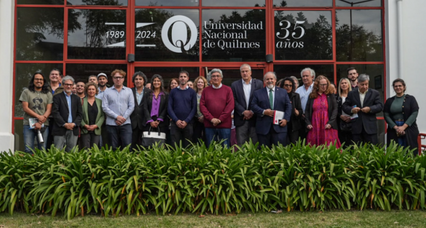 El ministro Javier Rodríguez lanzó el Primer Congreso Internacional de Alimentos, participaron los rectores de la Universidad Nacional de Hurlingham y de Quilmes