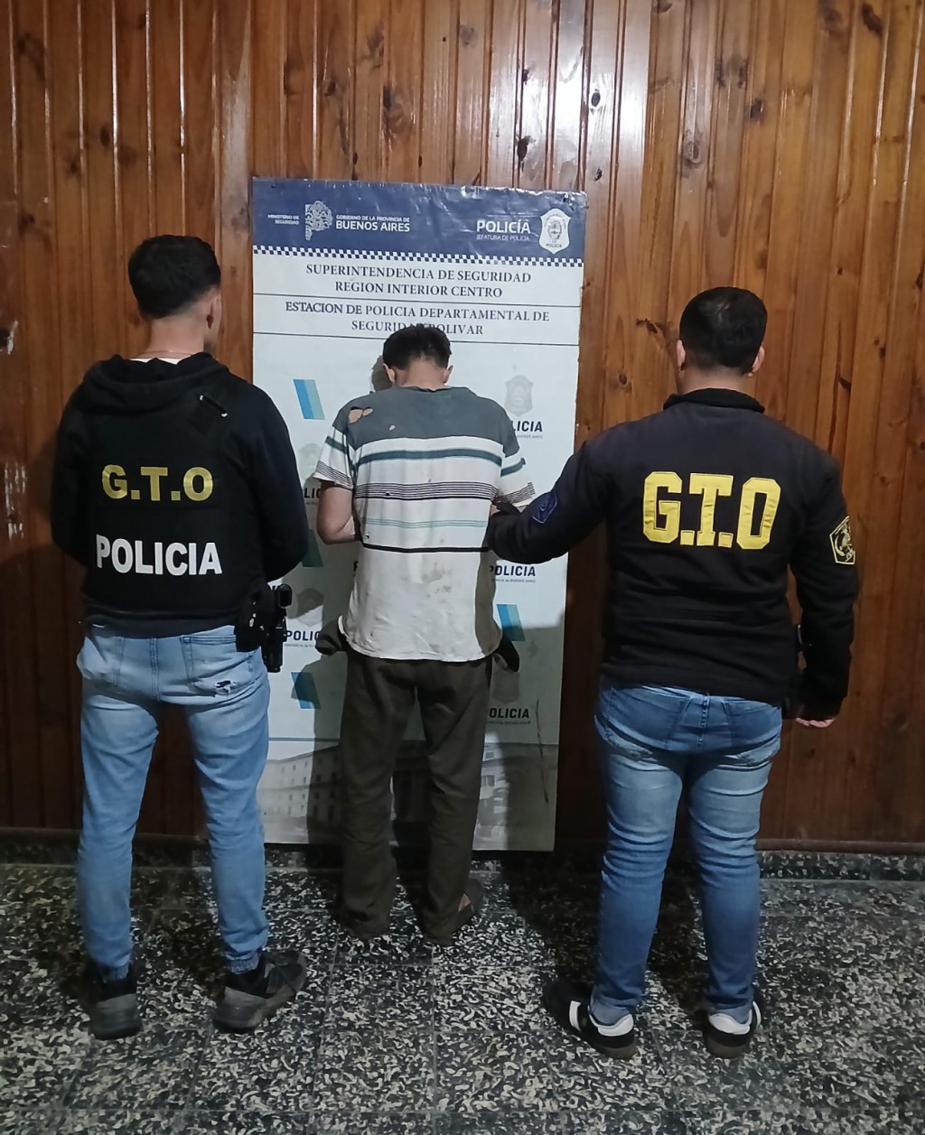 Aprehendieron a un hombre y lo imputaron por “Tentativa de Femicidio”, su mujer resultó con graves quemaduras en rostro, tórax, abdomen y miembros superiores