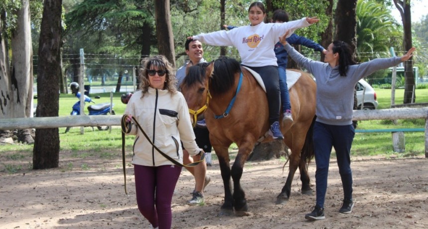 Los CAI celebraron el Día de la Familia en el CAEA