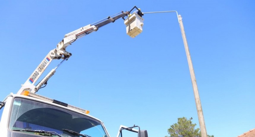 La Cooperativa Eléctrica de Bolívar sigue acompañando a las instituciones