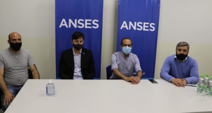ANSES:  el Jefe Regional visitó la UDAI Bolívar