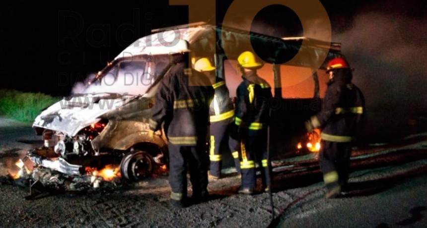 Ruta 205: se incendió un utilitario