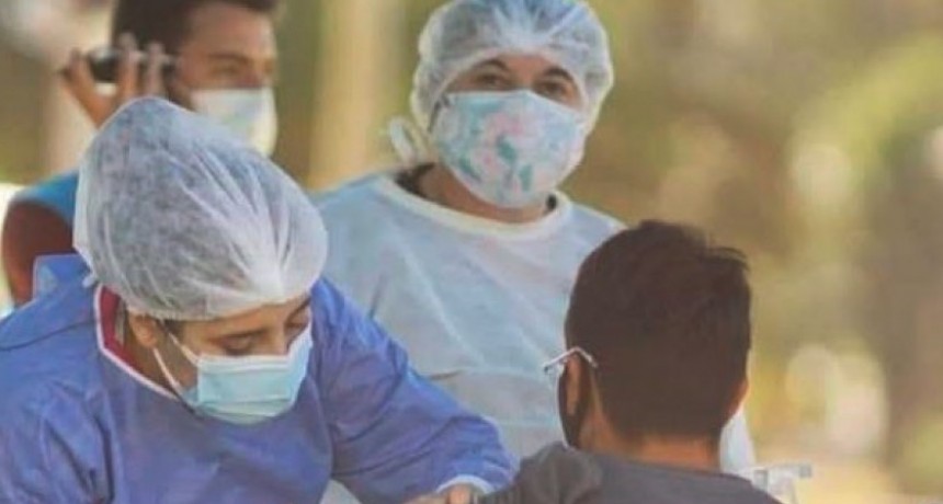 La Provincia comenzará a aplicar un refuerzo de la vacuna al personal de salud