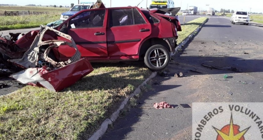 Dos jóvenes deroenses murieron esta mañana tras un accidente en rutas 65 y 86